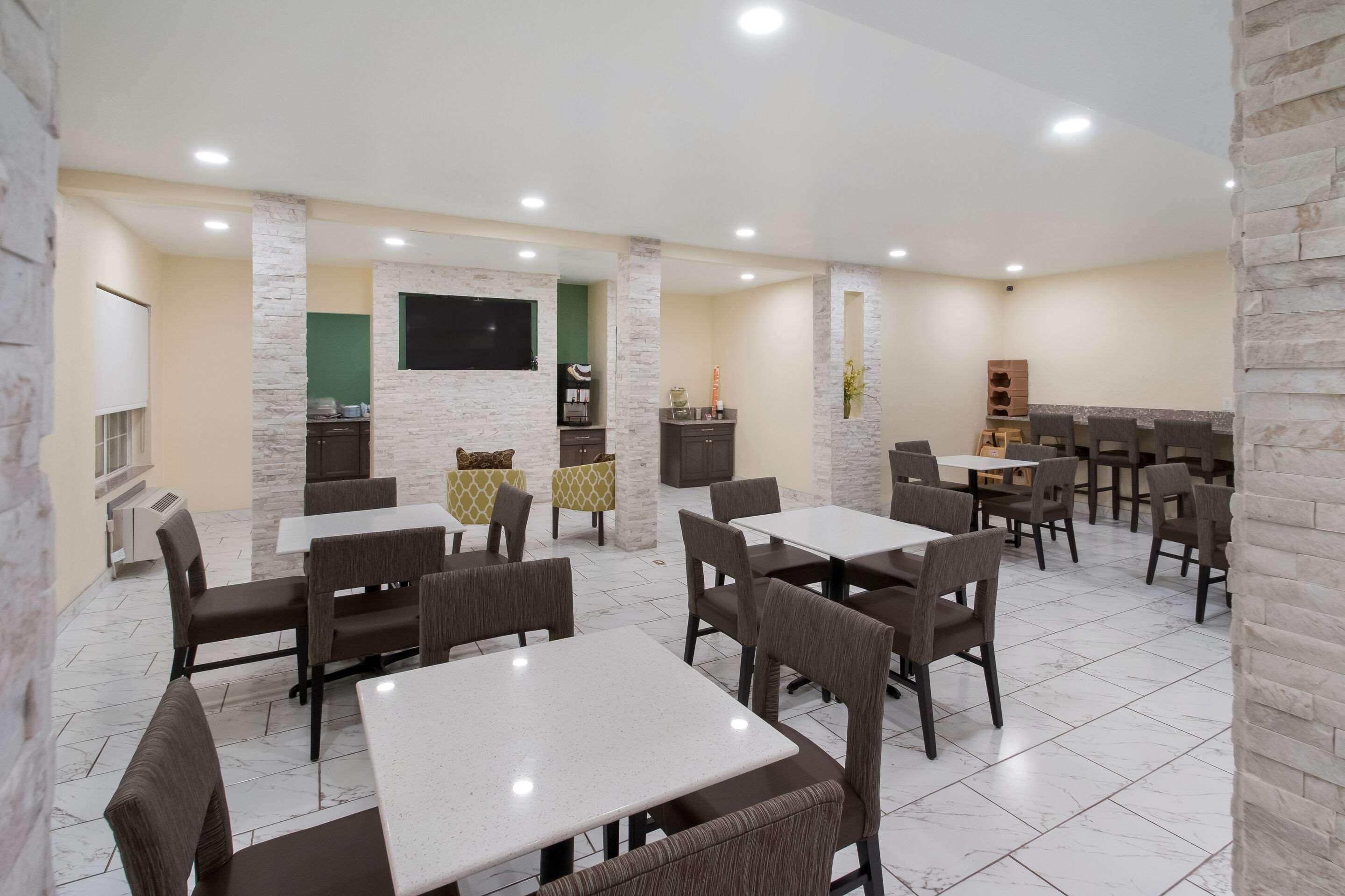 Quality Inn & Suites Airport West Salt Lake City Exterior foto